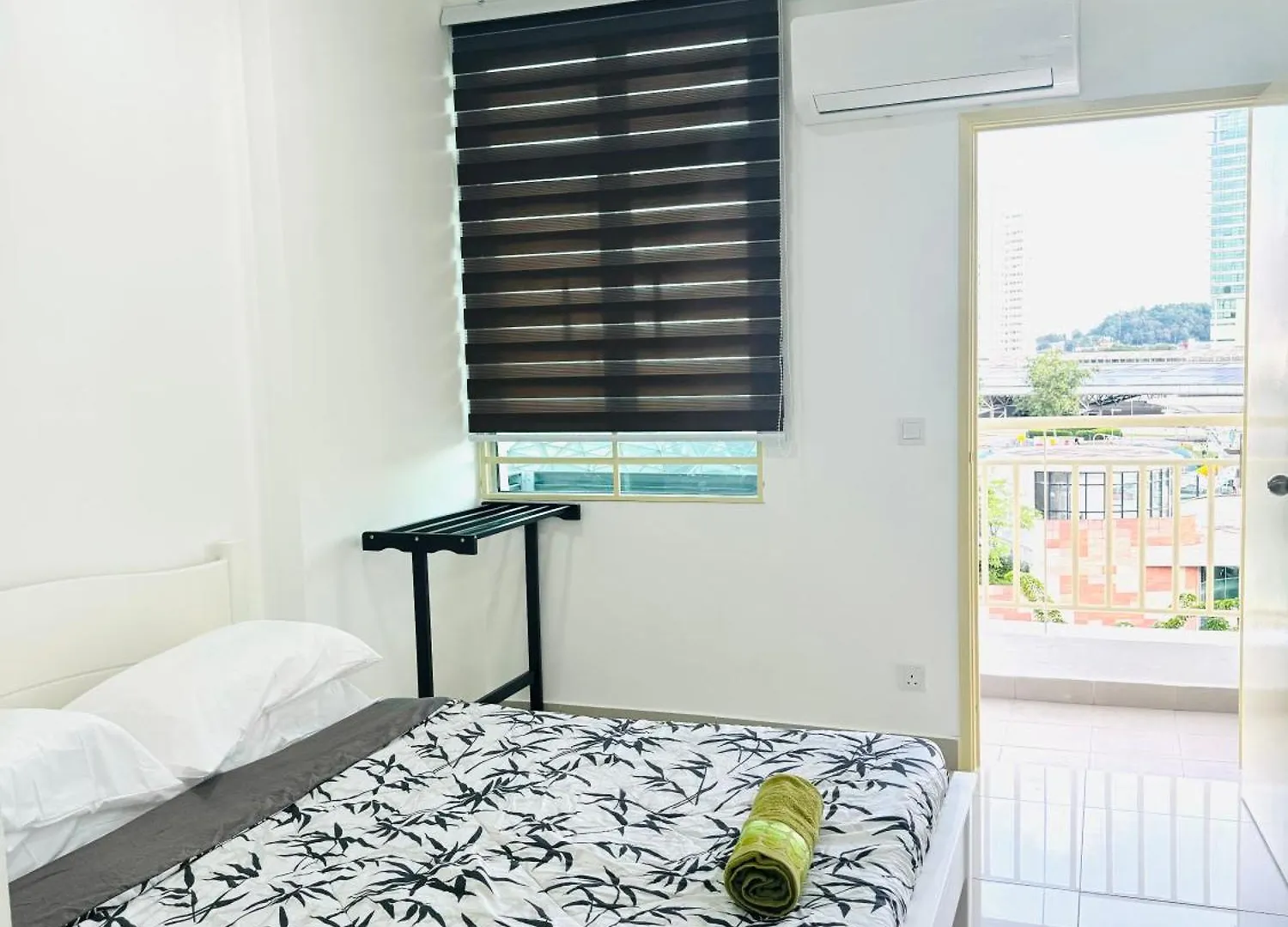 Spc Arena Apartment Service Байан-Лепас